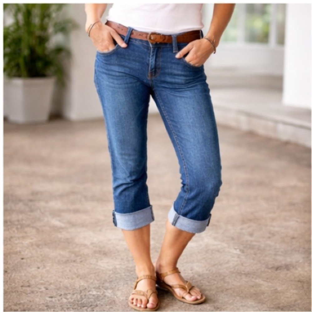 Lucky Brand Women's Size 27 Blue Cropped Jeans Low-Rise Slim Fit‎